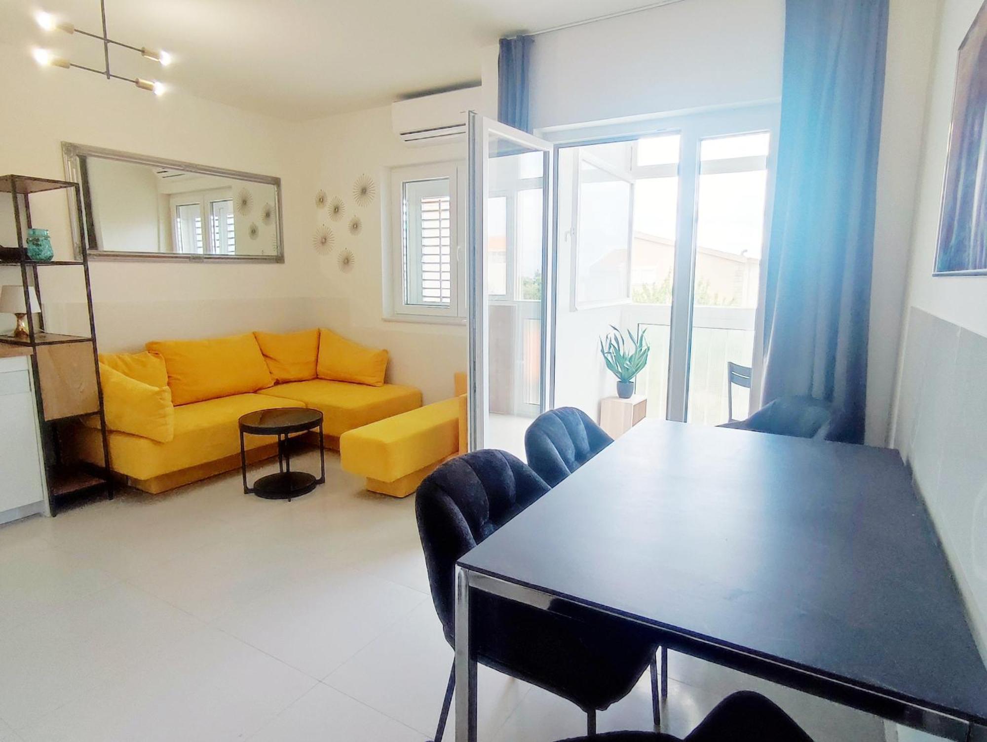 Apartment Rose, Close To The Beach Makarska Exterior photo